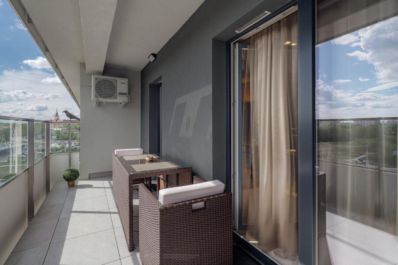 One Luxury Apartments Жешов Екстериор снимка