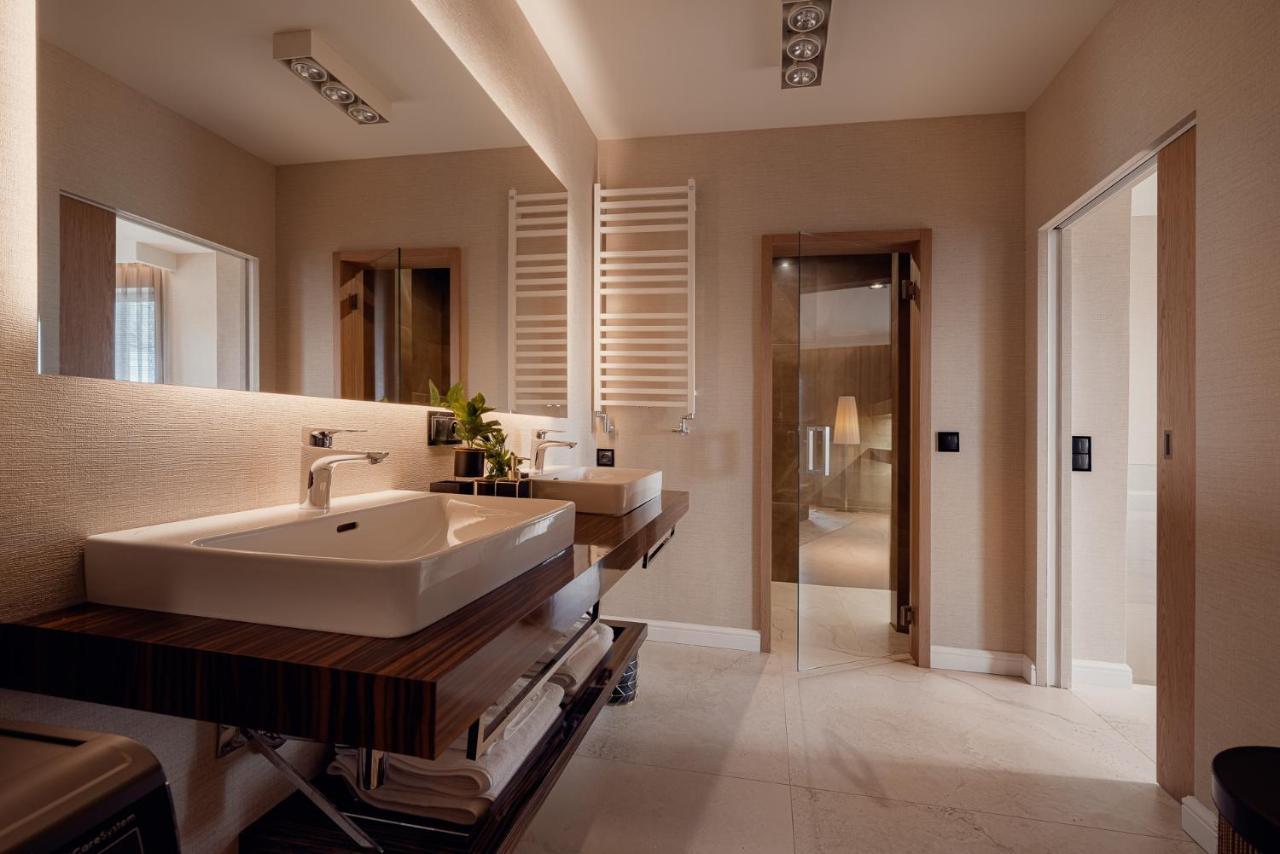 One Luxury Apartments Жешов Екстериор снимка